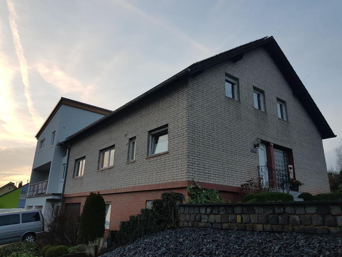 Fewo Louise Kinderbeuern Esterno foto